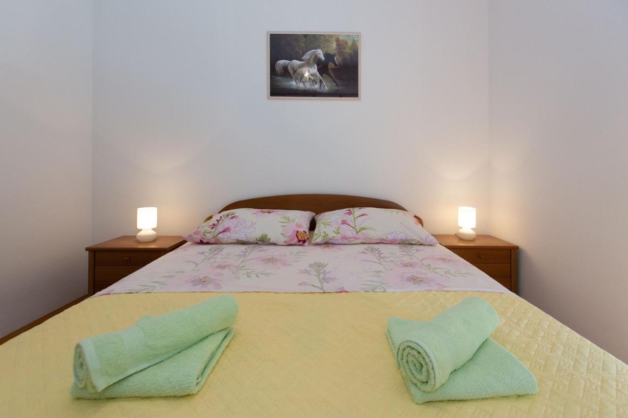 Apartment Angelina Split Luaran gambar